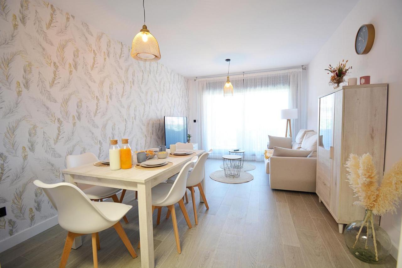 Impresionante apartamento con piscina en Sanxenxo Esterno foto